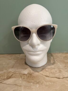 Love Moschino Cream Cat-Eye Sunglasses with Dark Lenses